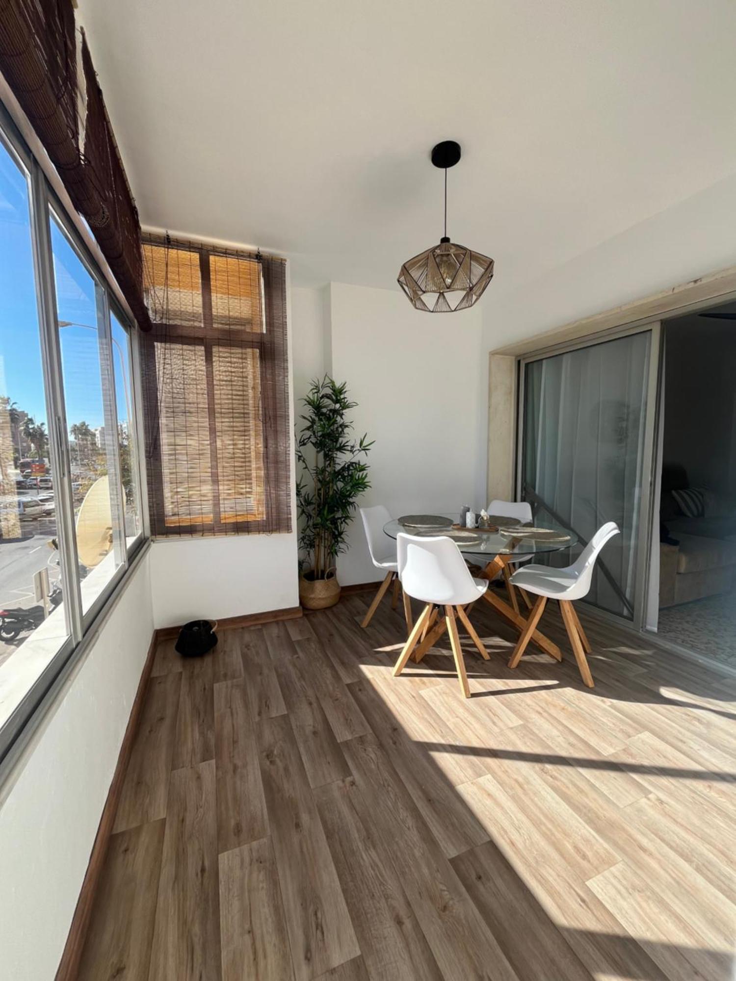 Love Rent4 Malaga Huelin 外观 照片