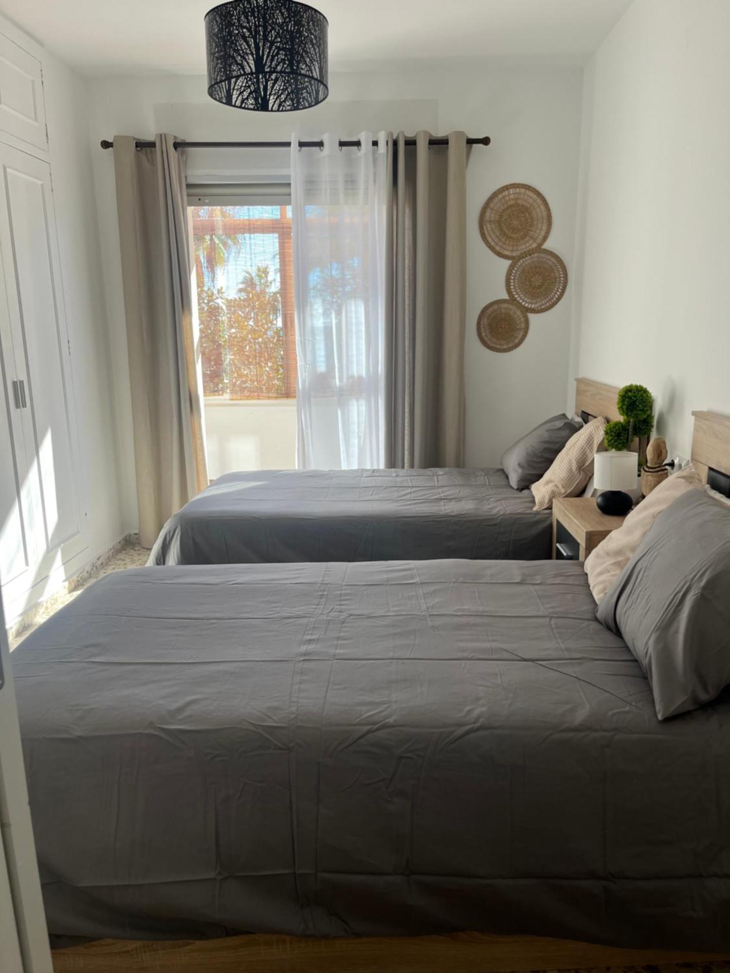 Love Rent4 Malaga Huelin 外观 照片