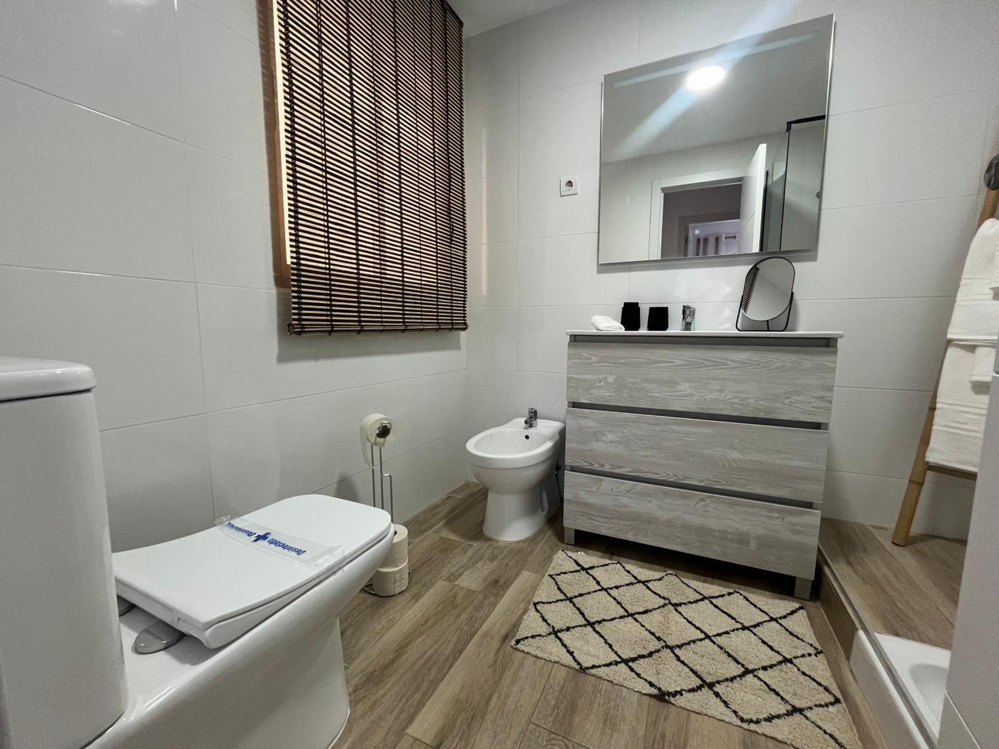 Love Rent4 Malaga Huelin 外观 照片